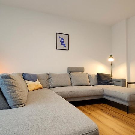 Hygge Home - Mit Garten Und Stellplatz Fuer Feriengaeste-, Monteure / Netflix / 10 Min. Zur Sinsheim Therme Und Zur Autobahn Exterior foto