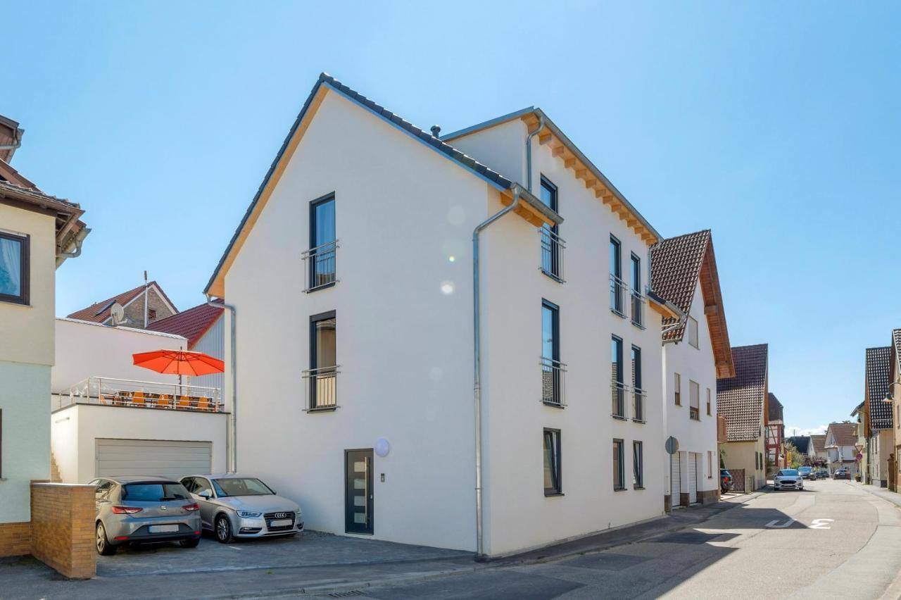 Hygge Home - Mit Garten Und Stellplatz Fuer Feriengaeste-, Monteure / Netflix / 10 Min. Zur Sinsheim Therme Und Zur Autobahn Exterior foto